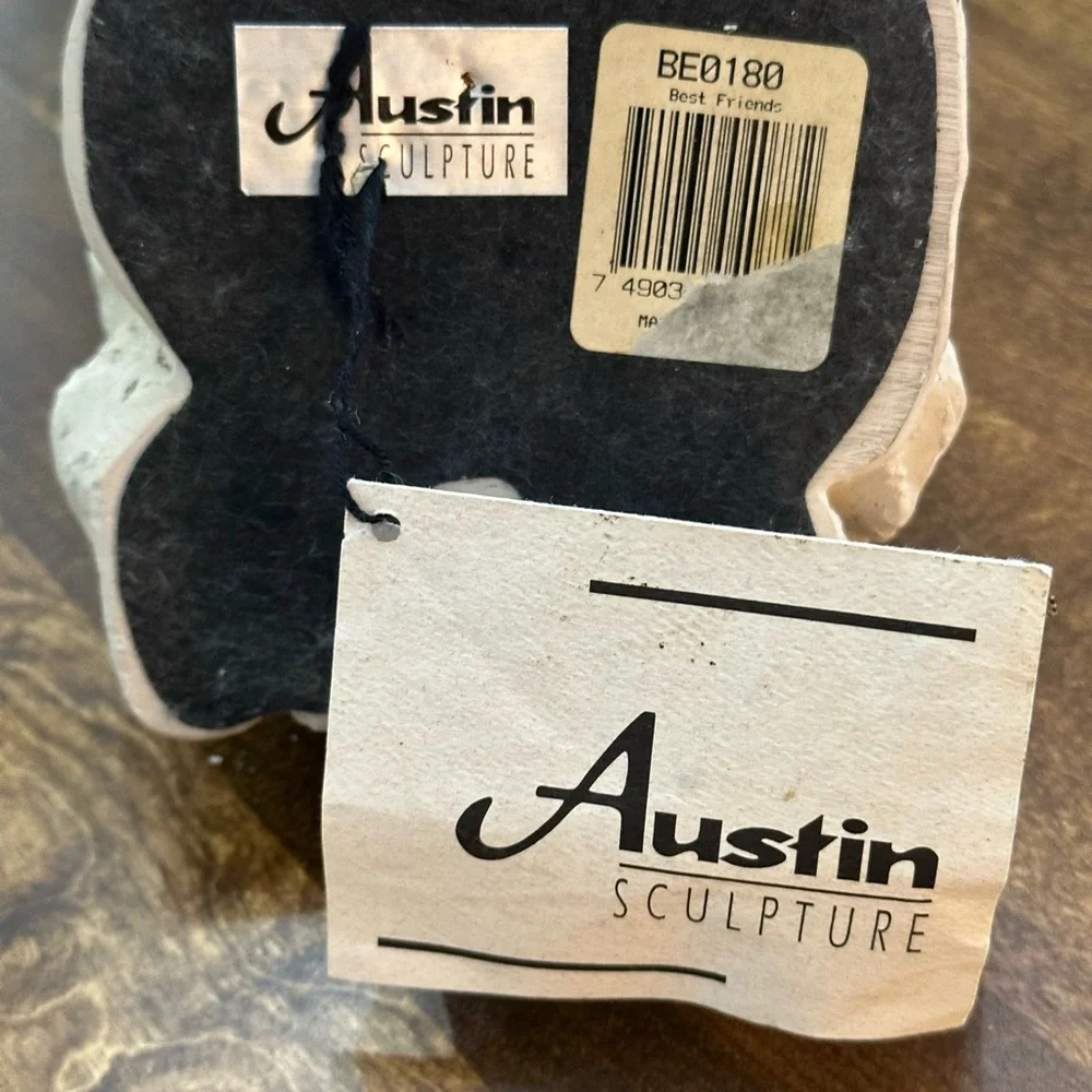 FRIENDS Austin Sculpture Figurine in Black and White - Picture 2 of 4